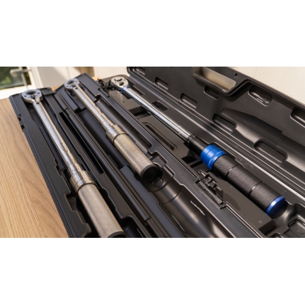 Cần Siết Lực Blue-Point 1/2 inch ( 40-220N.m) - BPTW3N220L